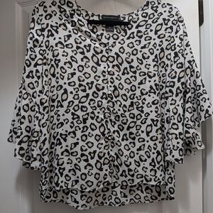 Investments White, Black & Tan Leopard Button-Front Blouse